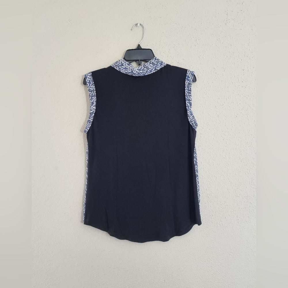 Women's Blue and White Sweater - Picture 3 of 8